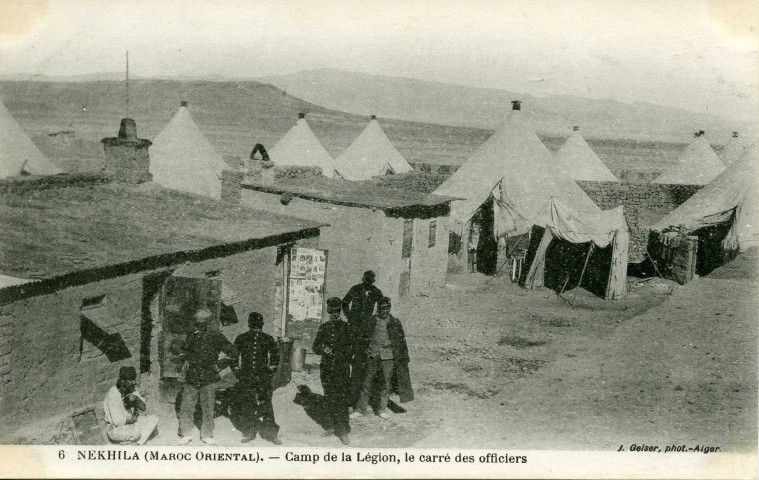 NEKHILA (MAROC ORIENTAL). - Camp de la Légion, le carré des officiers