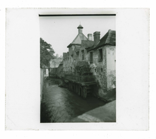 Moulin à aube.