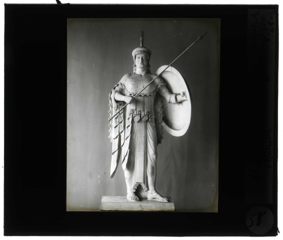 Glyptothèque de Munich (Allemagne), fronton du temple d'Aphaïa à Égine (Grèce), "Athéna".