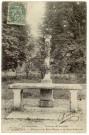 Acquigny. Monument de Saint-Mauxe et de Saint-Vénérand.