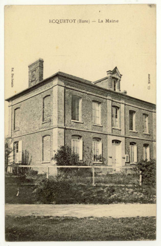 Ecquetot. La Mairie.