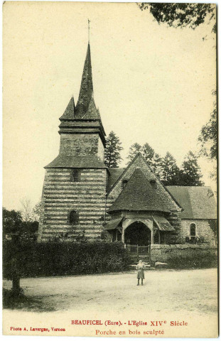 Beauficel-en-Lyons. L'Eglise XIVe siècle. - Porche en bois sculpté.