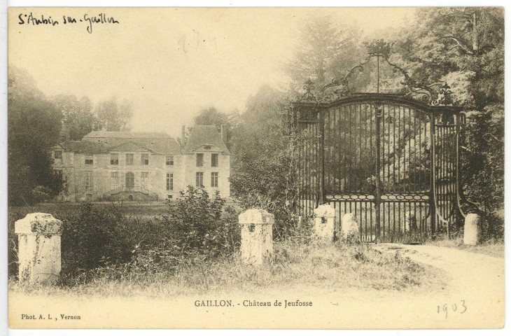 Saint-Aubin-sur-Gaillon. Château de Jeufosse.
