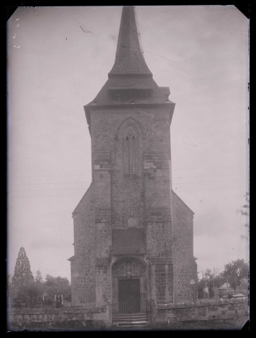 Église de Bray (Eure), clocher.