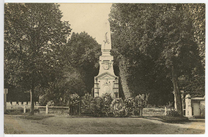 Vernon-Ville. Monument des Mobiles de l'Ardèche.