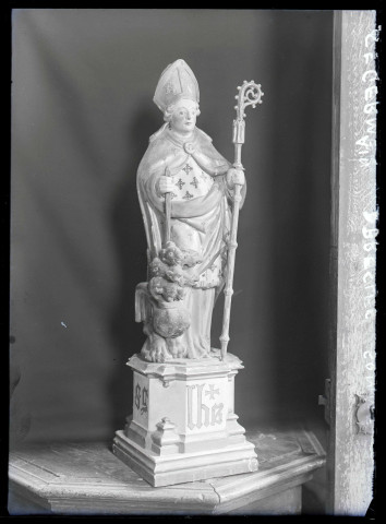 Statue de Saint-Nicolas de l'église Saint-Germain-l'Auxerrois de Presles (Val-d'OIse).