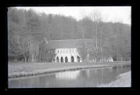 Ruines de l'abbaye de Fontaine-Guérard (Radepont, Eure).