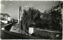 Evreux-Ville. Promenades de l'Iton et le Beffroi.