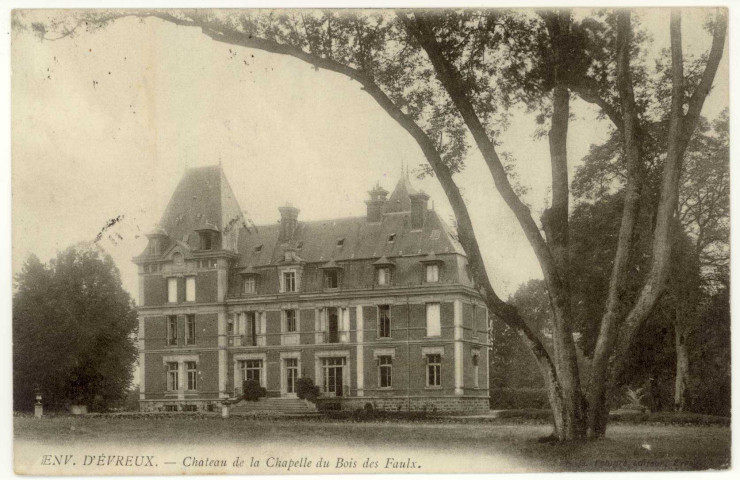 Chapelle-du-Bois-des-Faulx (La). Château de la Chapelle du Bois des Faulx.