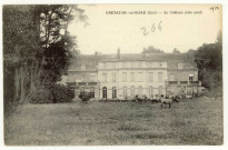 Freneuse-sur-Risle. Le Château (côté nord).