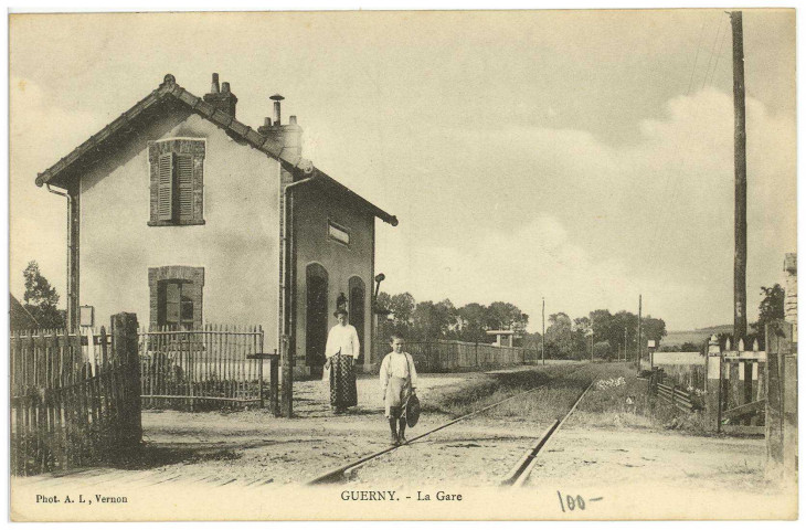 Guerny. La Gare.