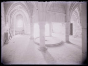 Ruines et vestiges de l'ancienne abbaye de Longpont (Aisne).