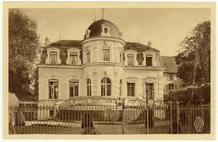 Evreux-Ville. La Bibliothèque Municipale.