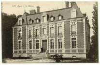 Ezy-sur-Eure. Le Château.