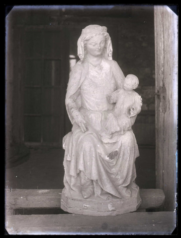 Église du Tilleul-Lambert (Eure), statue de Vierge à l'enfant.