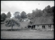 Ferme et grange à colombages de la famille Delacour de Rosay-sur-Lieure (Eure).