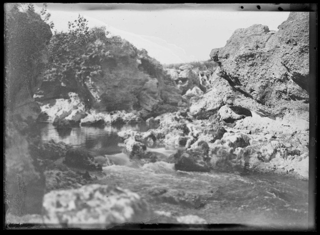 Chutes du Cydnus à Tarse (Turquie) (notice PA).