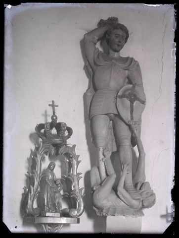 Église de Sainte-Colombe-près-Vernon (Eure), statue de Saint-Michel