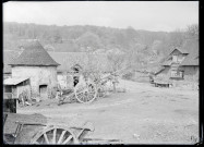 Vue sur la ferme de la famille Banneau dans la campagne de Rosay-sur-Lieure (Eure).
