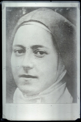 Portrait de Sainte-Thérèse de Lisieux.