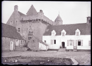 Château fortifié route de la Grande Armée à Boulogne-sur-Mer (Pas-de-Calais).