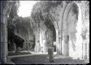 Ruines et vestiges de l'abbaye de Jumièges (Seine-Maritime).