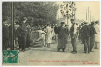 Vernon-Ville. Pesage des automobiles la veille de la course de côte de Gaillon.