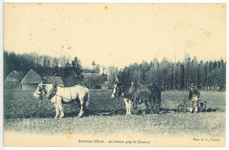 Ecos. Environs d'Ecos. - Au labour près le Chesnay.