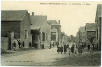 Fresne-l'Archevêque. La Grande Rue. - La Forge.