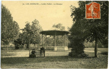 Andelys (Les). Jardin Public - Le Kiosque.