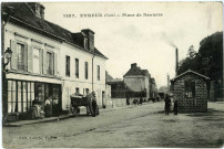 Evreux-Ville. Place de Navarre.