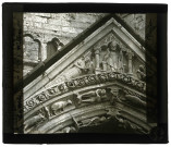 Cathédrale Notre-Dame de Chartres (Eure-et-Loir), porche nord, fronton portail droit, détail.