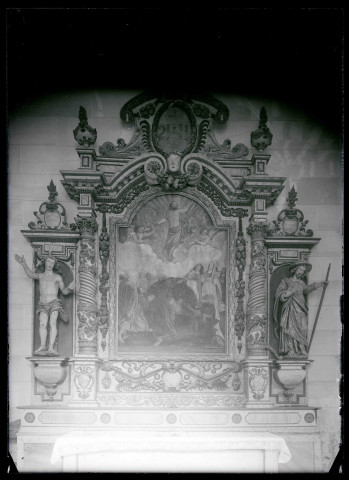 Autel de l'église de Bois-Normand-près-Lyre (Eure), avec tableau de l'ascension.