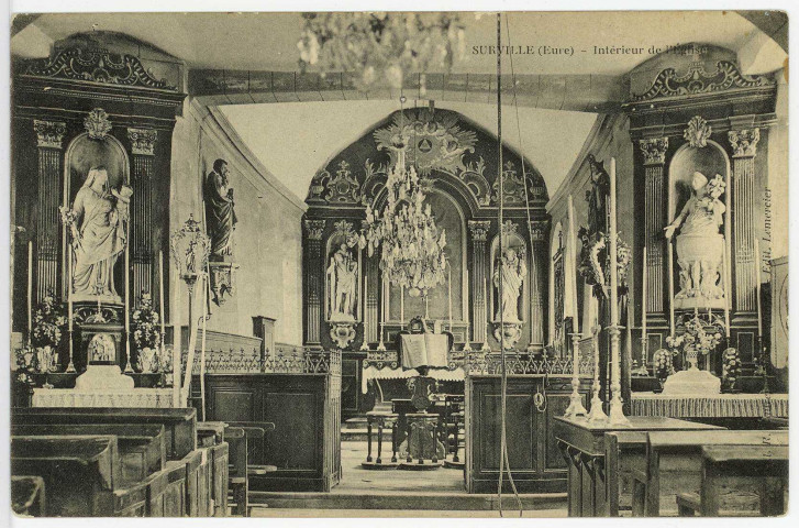 Surville. Intérieur de l'Eglise.