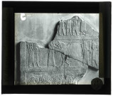 Bas-relief de la chasse au lion en Assyrie.