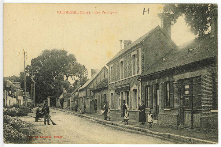 Sainte-Marie-de-Vatimesnil. Rue principale.