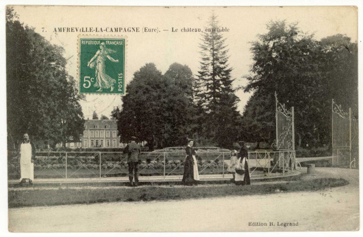 Amfreville-la-Campagne. Le Château, ensemble.