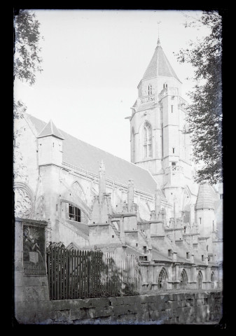 Église de Saint-Étienne-le-Vieux de Caen (Calvados).