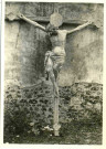 Statue du Christ en croix, provenant de la chapelle de Fresnelle à Boisemont (Eure, France)