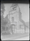 Vue d'ensemble de l'église de Ménilles (Eure).