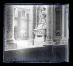 Tombeau de la basilique Saint-Pierre de Rome (Italie).