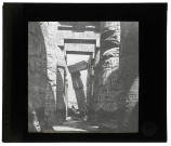 Salle hypostyle du temple de Karnak (Égypte).