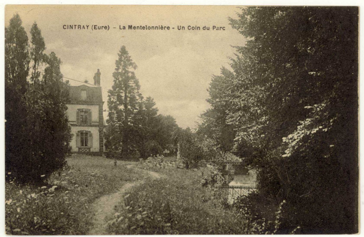 Cintray. La Mentelonnière-Un coin du Parc.