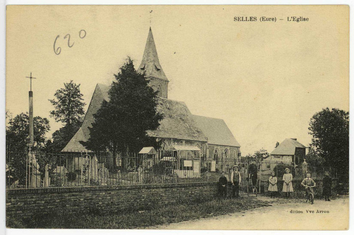 Selles. L'Eglise.