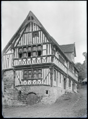 Manoir près de Lisieux (Calvados).