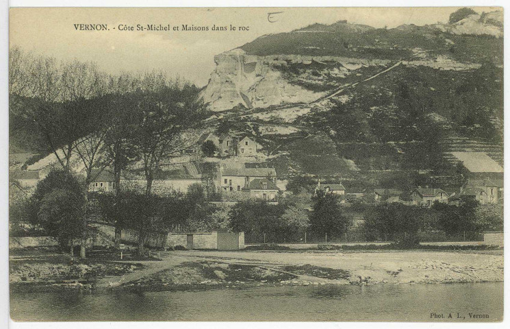 Vernon-Ville. Côte Saint-Michel et Maison dans le roc.