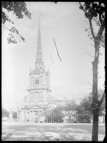 Église bretonne, clocher.