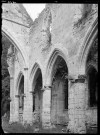 Ruines et vestiges de l'abbaye de Jumièges (Seine-Maritime).