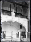 Pièce avec boiseries de l'abbaye Notre-Dame de Fontenelle de Saint-Wandrille-Rançon (Seine-Maritime).