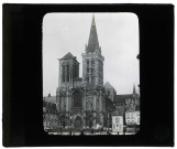 Cathédrale Saint-Pierre de Lisieux (Calvados), façade ouest.